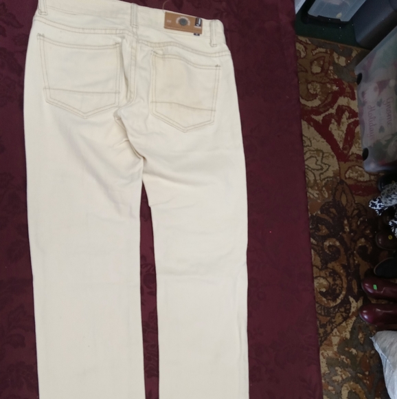 Jean - Picture 2 of 5